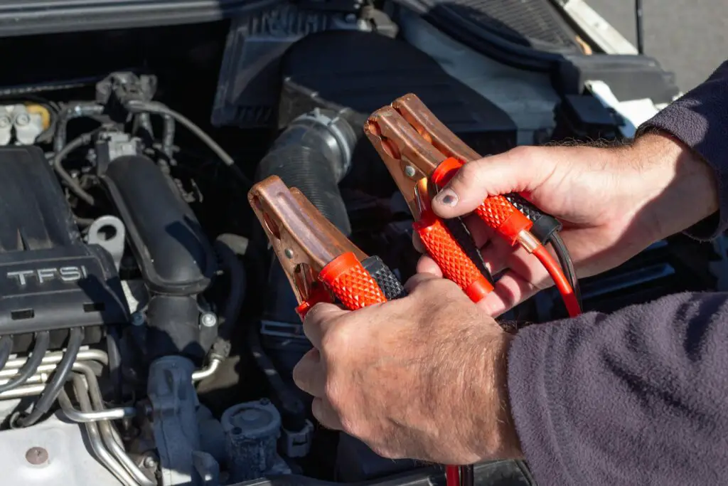 Can you full charge a car battery with jumper cables? 