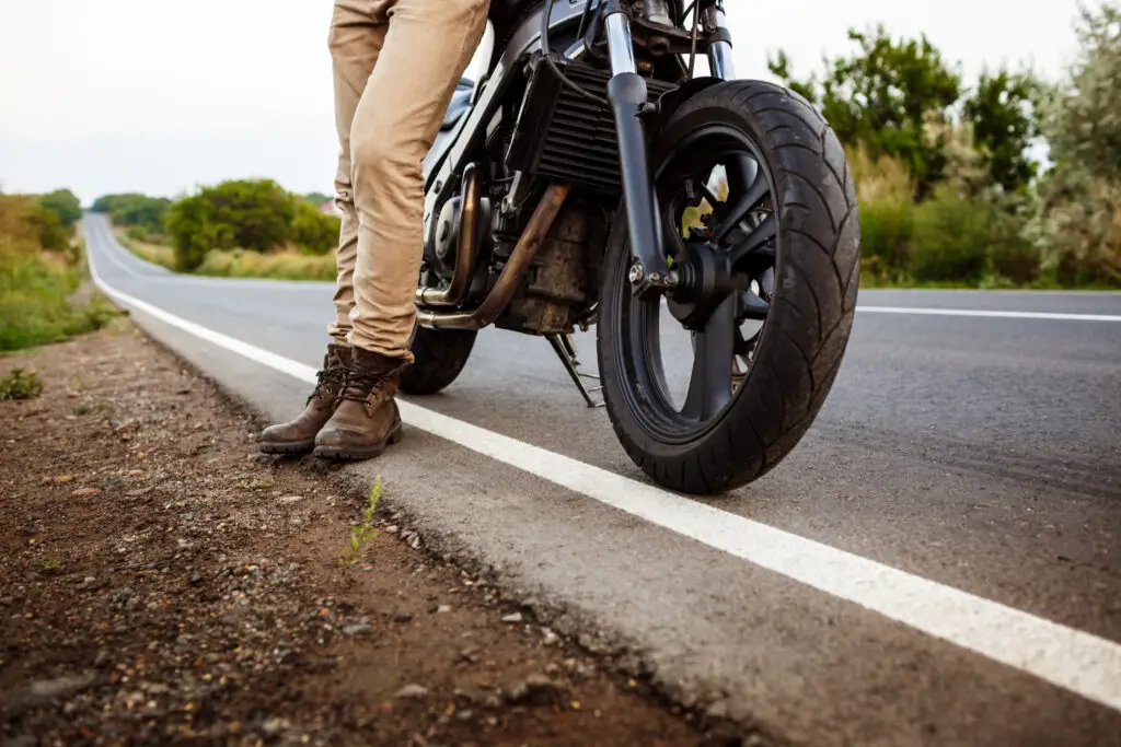 How many miles do motorcycle tires last?