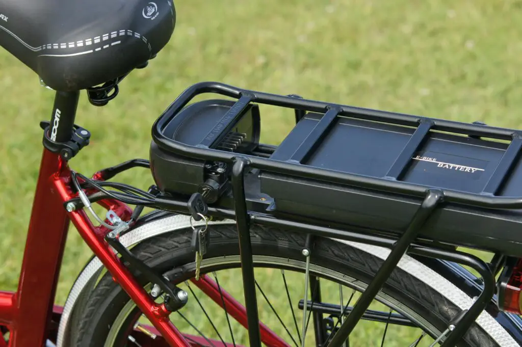 How long does ebike batteries last?