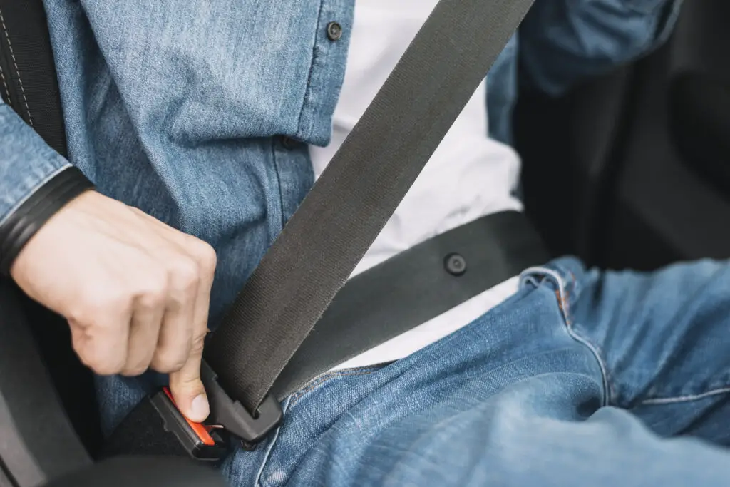 How do seat belts protect you?